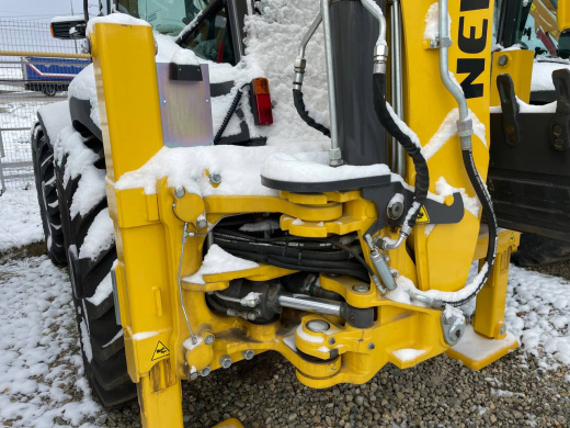 Экскаватор-погрузчик NEW HOLLAND B115B