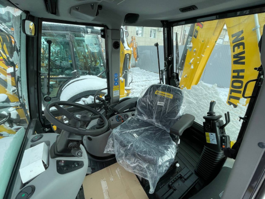 Экскаватор-погрузчик NEW HOLLAND B110B