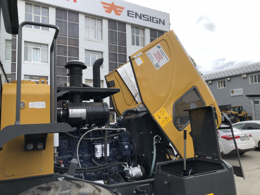 Фронтальный погрузчик Ensign YX 635 AGRI