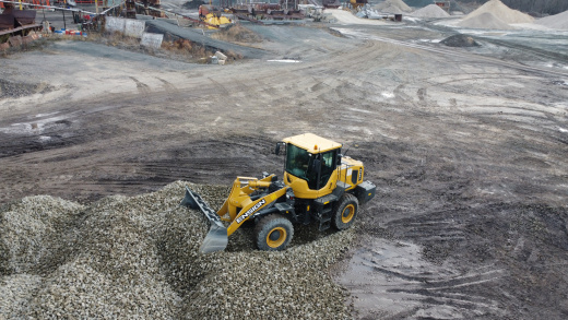 Фронтальный погрузчик Ensign YX636