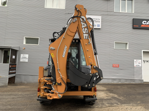 Экскаватор-погрузчик CASE 695 SV