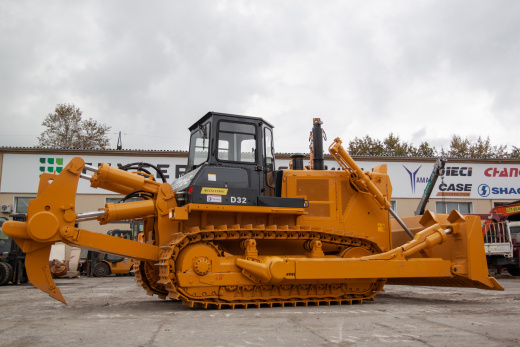 Бульдозер BEEZONE D32-5