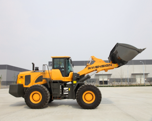Фронтальный погрузчик Ensign YX667
