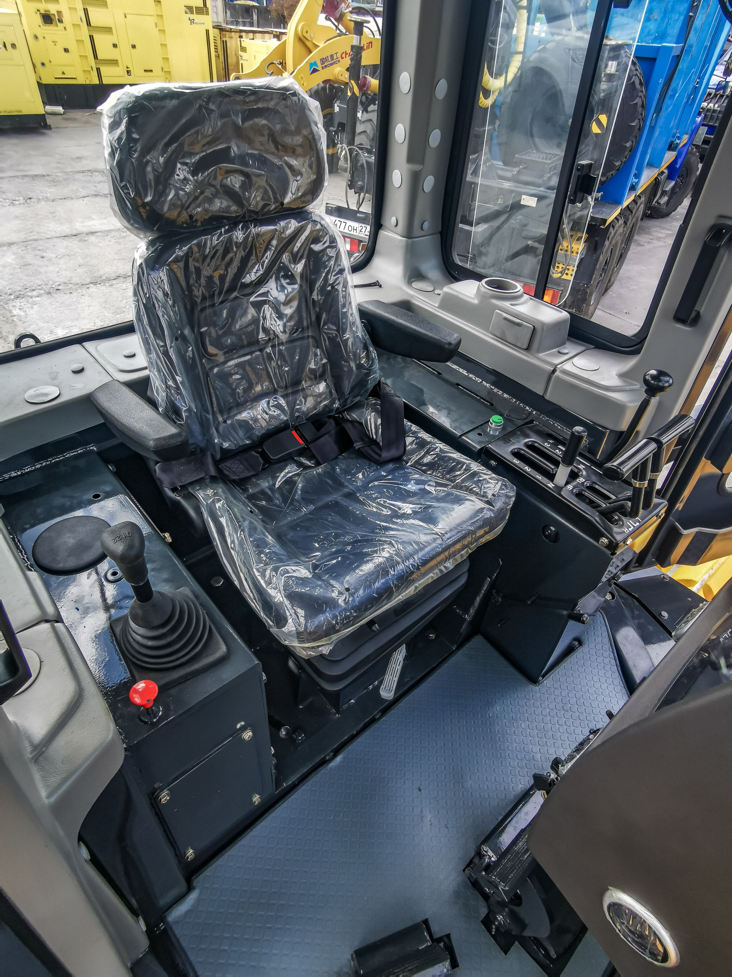 Бульдозер BEEZONE D16-5S (L)