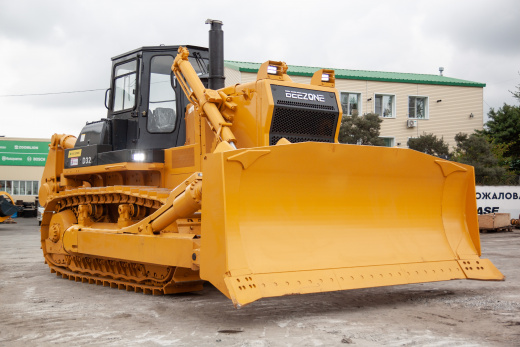 Бульдозер BEEZONE D32-5